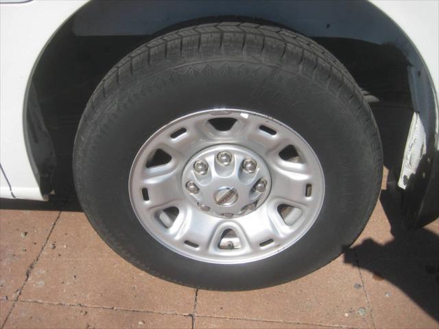 Photo of 2021 Glacier White Nissan NV Cargo NV2500 HD