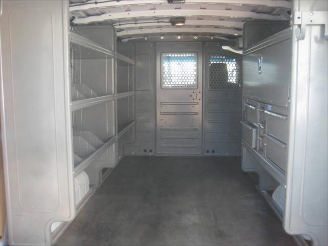 Photo of 2021 Glacier White Nissan NV Cargo NV2500 HD