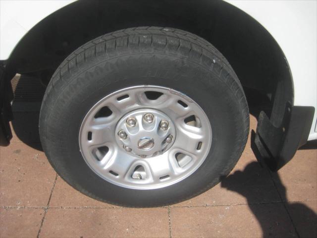 Photo of 2021 Glacier White Nissan NV Cargo NV2500 HD