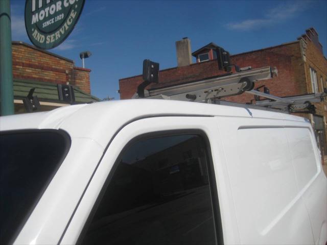 Photo of 2021 Glacier White Nissan NV Cargo NV2500 HD