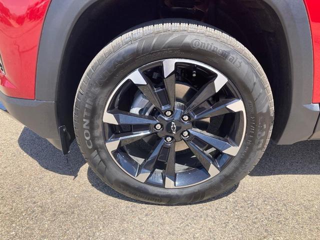 Photo of 2025 Radiant Red Chevrolet Equinox
