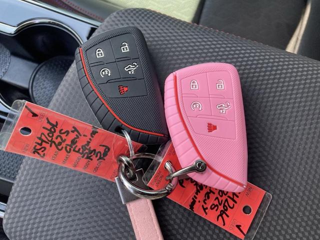 Photo of 2025 Radiant Red Chevrolet Equinox