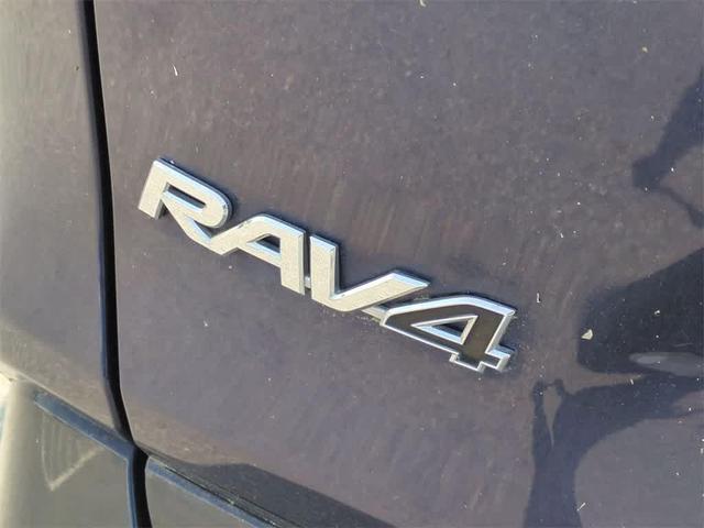 Photo of 2019 Blueprint w/Black Roof Toyota RAV4 Hybrid