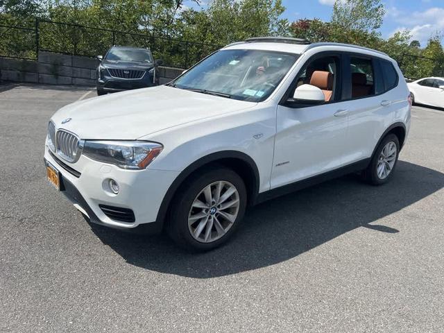 Photo of 2017 White BMW X3