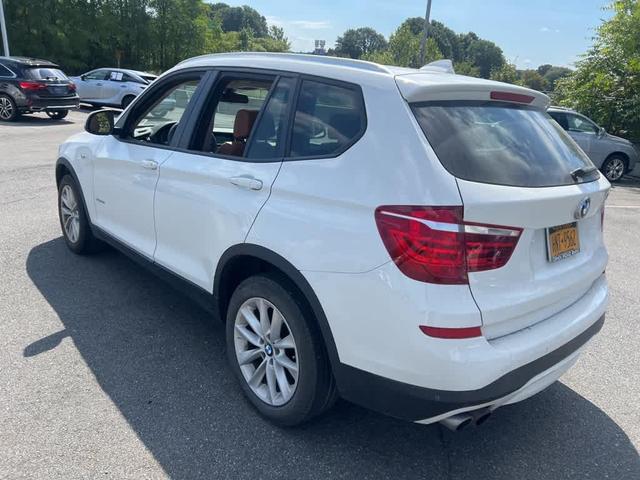 Photo of 2017 White BMW X3