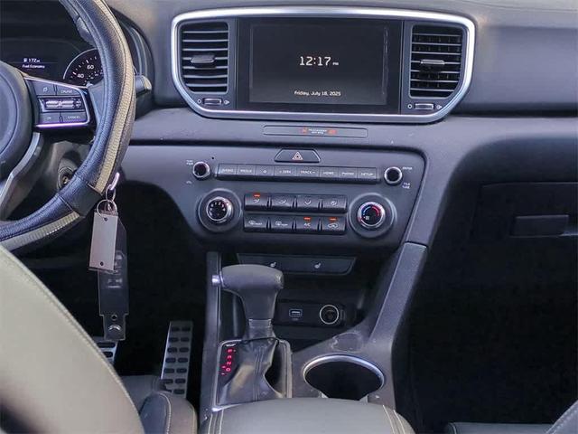 Photo of 2020 Black Cherry Pearl Kia Sportage