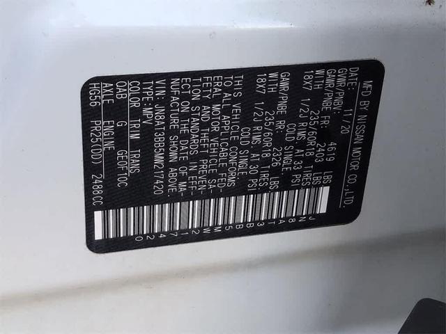Photo of 2021 Pearl White Tricoat Nissan Rogue