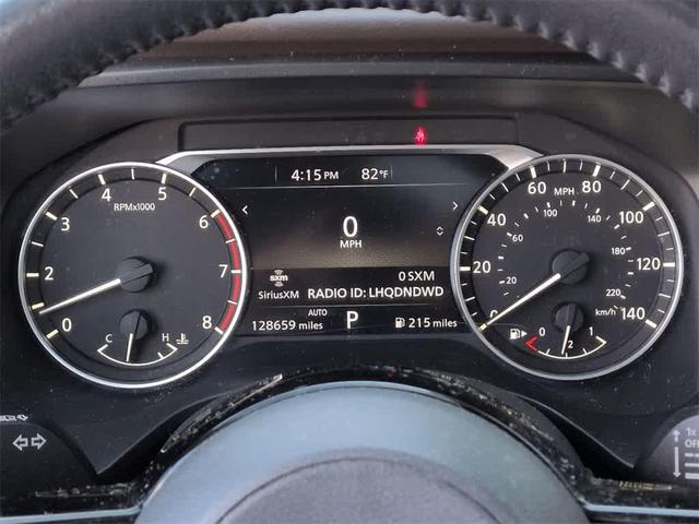 Photo of 2021 Pearl White Tricoat Nissan Rogue
