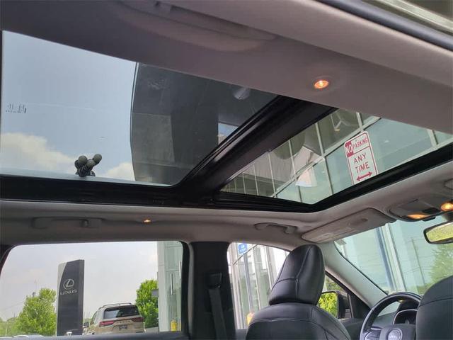 Photo of 2021 Olive Green Pearlcoat Jeep Cherokee