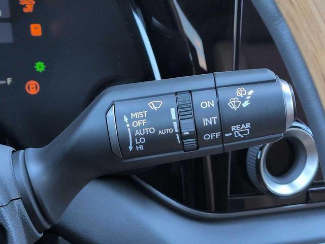 Photo of 2025 Eminent White Pearl Lexus RX 350