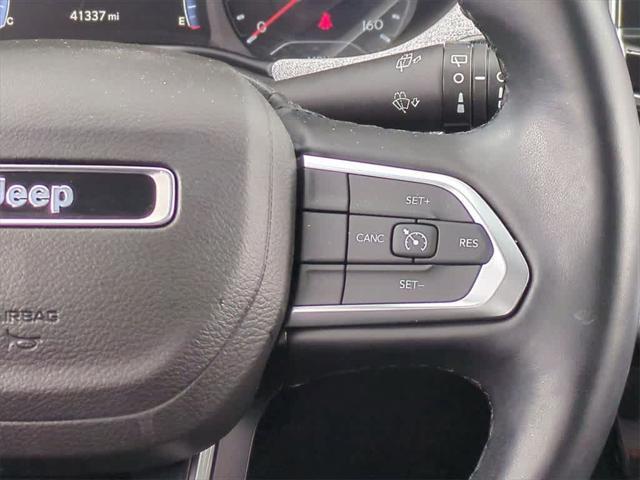 Photo of 2022 Billet Silver Metallic Clearcoat Jeep Compass