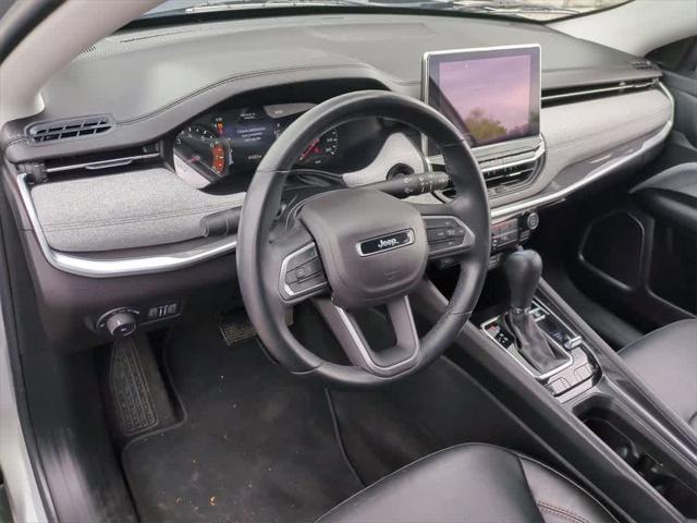 Photo of 2022 Billet Silver Metallic Clearcoat Jeep Compass
