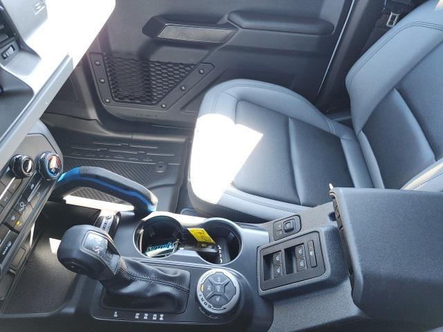 Photo of 2024 Oxford White Ford Bronco