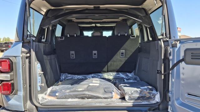 Photo of 2024 Azure / Gray Ford Bronco