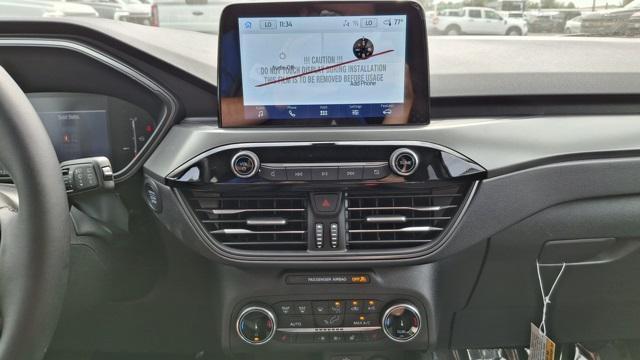 Photo of 2025 Oxford White Ford Escape