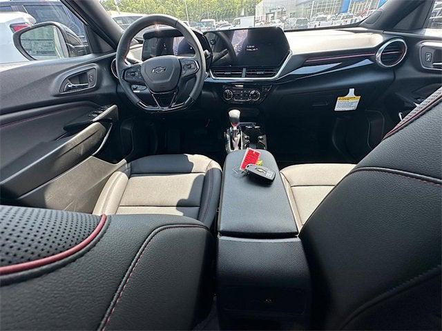 Photo of 2025 Sterling Gray Metallic Chevrolet Trax