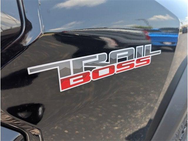 Photo of 2026 Black Chevrolet Colorado