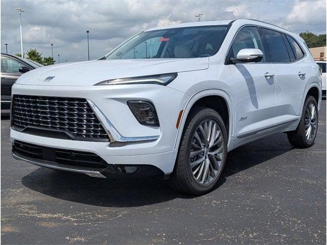 Photo of 2026 iridescent white tricoat Buick Enclave