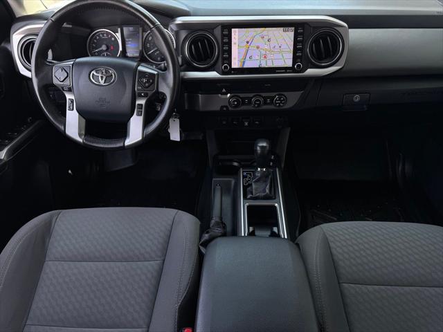 Photo of 2020 Super White Toyota Tacoma