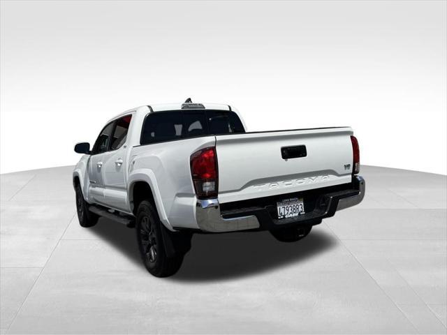 Photo of 2020 Super White Toyota Tacoma