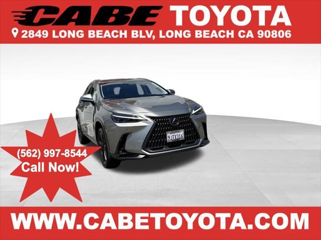 Photo of 2024 Atomic Silver Lexus NX 450h+