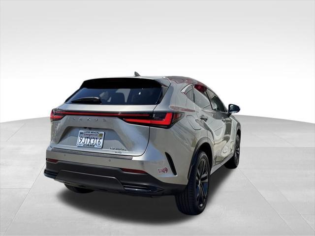 Photo of 2024 Atomic Silver Lexus NX 450h+