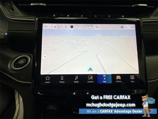 Photo of 2022 Metallic Jeep Grand Cherokee L
