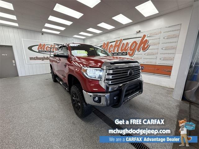 Photo of 2018 Red Toyota Tundra