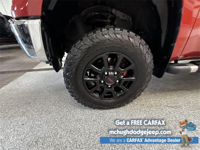 Photo of 2018 Red Toyota Tundra