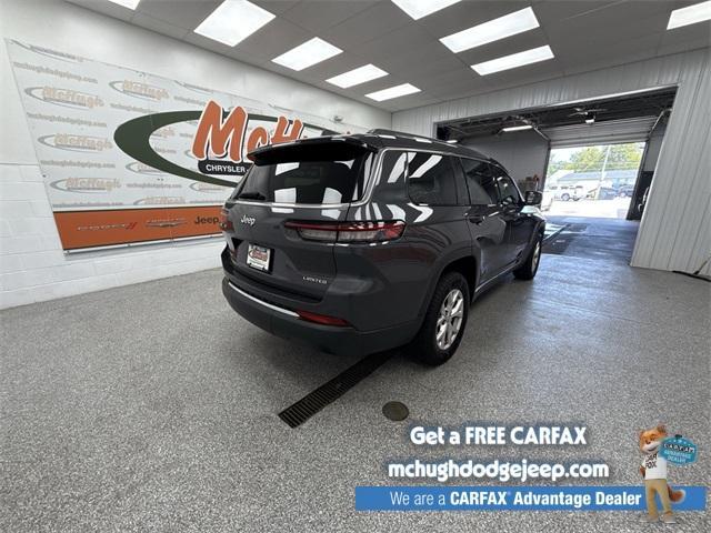 Photo of 2021 Metallic Jeep Grand Cherokee L