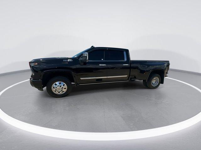 Photo of 2025 Black Chevrolet Silverado 3500