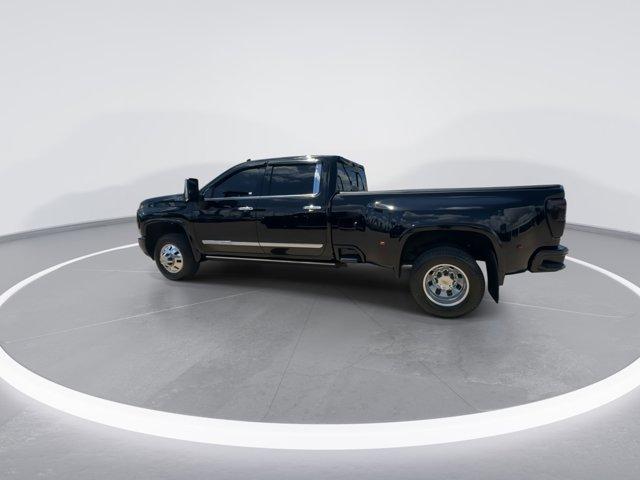 Photo of 2025 Black Chevrolet Silverado 3500