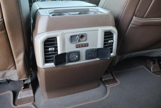Photo of 2022 Star White Ford F-350