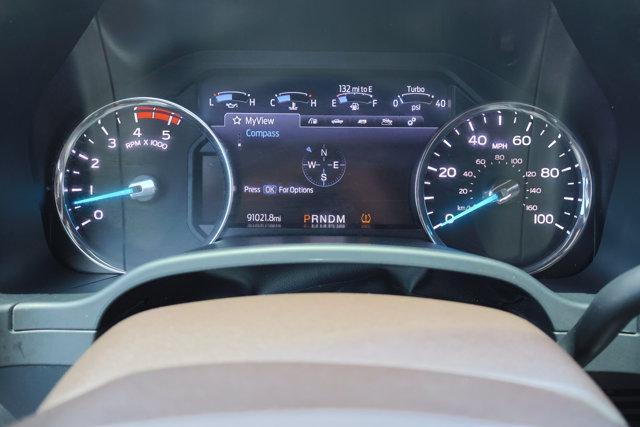 Photo of 2022 Star White Ford F-350