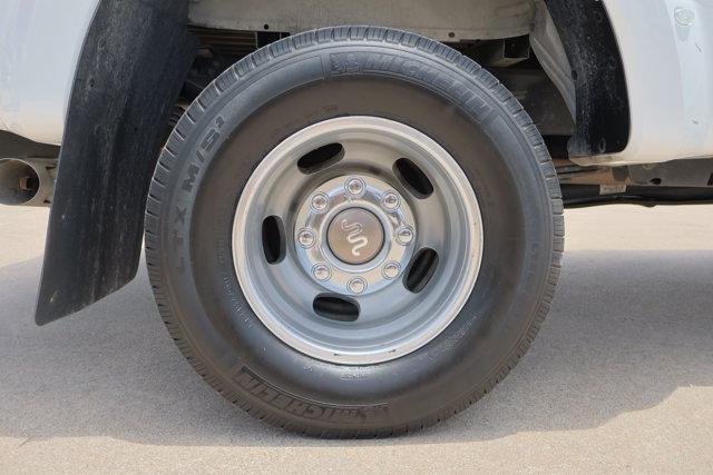 Photo of 2022 Star White Ford F-350