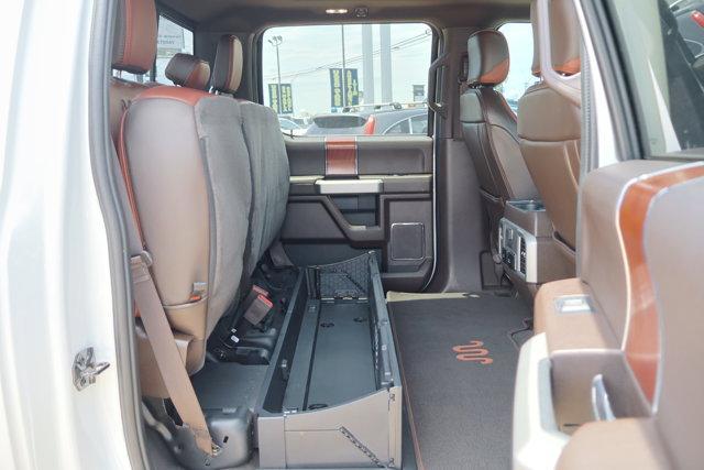 Photo of 2022 Star White Ford F-350
