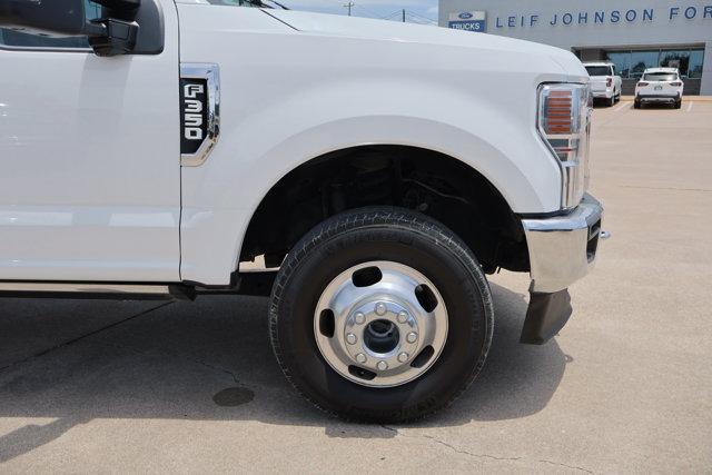 Photo of 2022 Star White Ford F-350