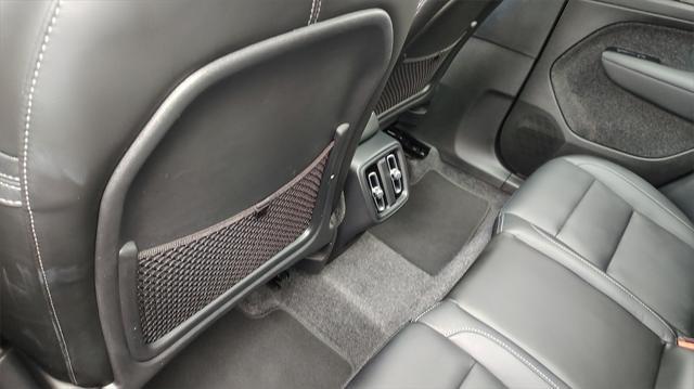Photo of 2025 Crystal White Pearl Volvo XC40