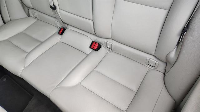 Photo of 2021 Crystal White Metallic Volvo XC60