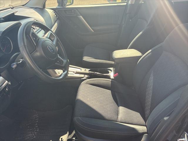 Photo of 2017 Crystal Black Silica Subaru Forester