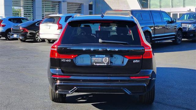 Photo of 2025 Onyx Black Metallic Volvo XC60