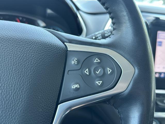 Photo of 2021 Iridescent Pearl Tricoat Chevrolet Traverse