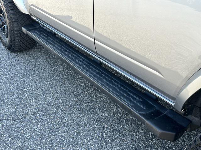 Photo of 2022 ICONIC SILVER METALLIC Ford Bronco