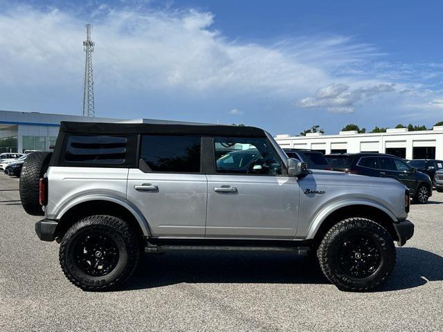 Photo of 2022 ICONIC SILVER METALLIC Ford Bronco