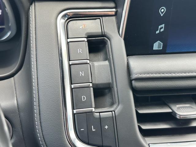 Photo of 2022 Dark Ash Metallic Chevrolet Suburban