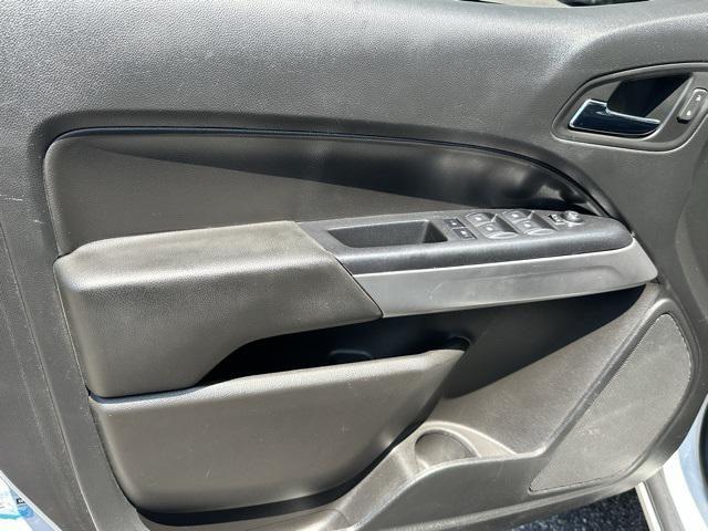 Photo of 2020 Summit White Chevrolet Colorado