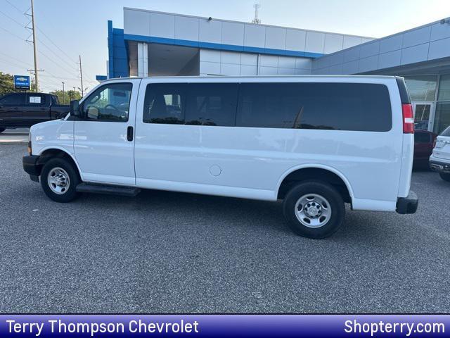 2022 Chevrolet Express 3500