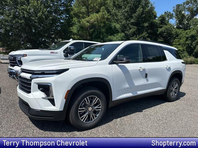 Photo of 2025 Summit White Chevrolet Traverse