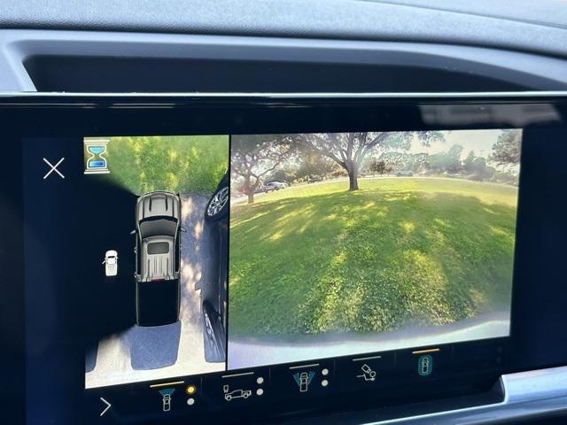 Photo of 2022 Summit White Chevrolet Silverado 1500