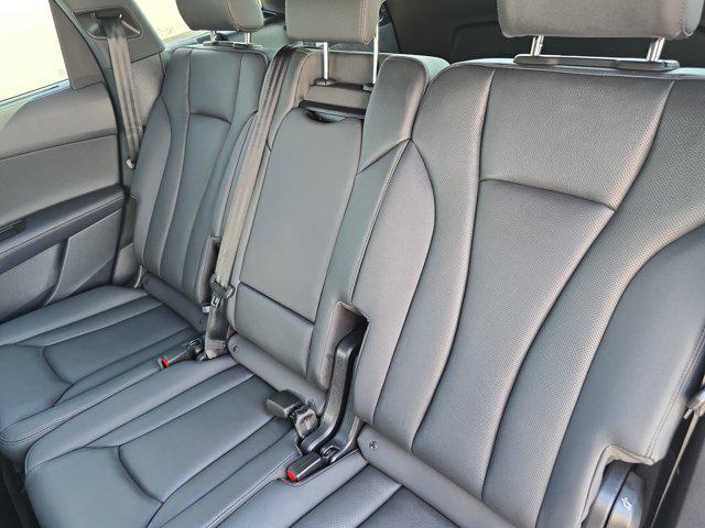 Photo of 2023 Navarra Blue Metallic Audi Q7